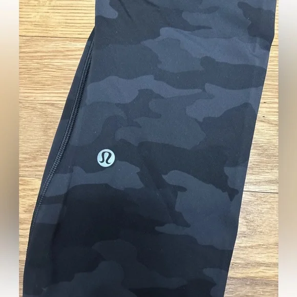 Lululemon Leggings Womens 6 Multi Camo Base Pace High Rise Running Tights - Picture 5 of 10